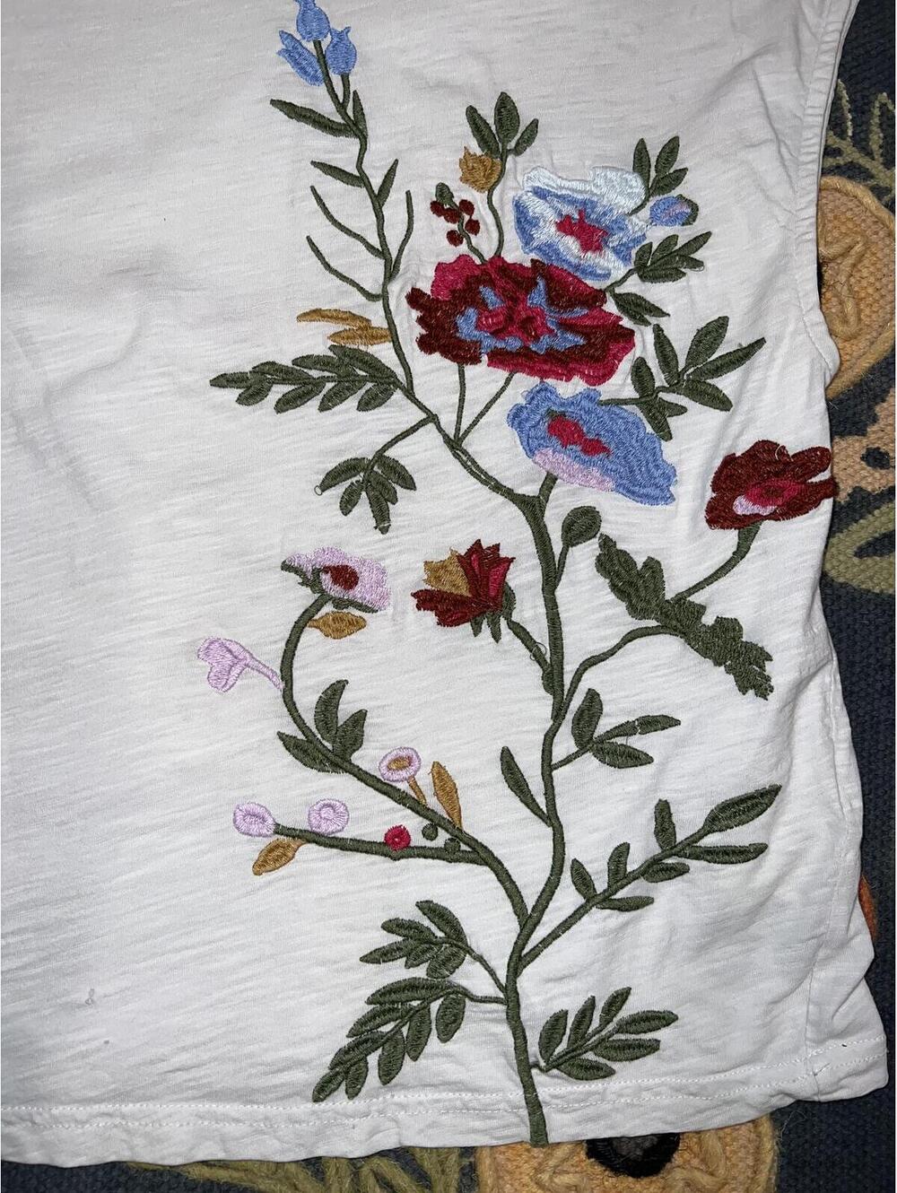Anthropologie floral Embroidered top S.Medium - Picture 2 of 7